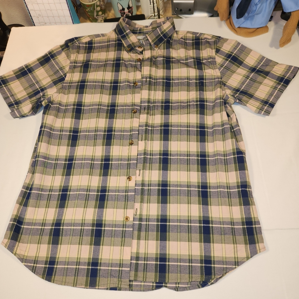 Men's short sleeve plaid button-down shirt